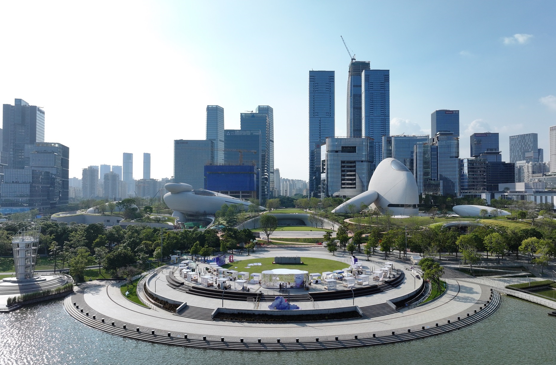 方大幕墻項目亮相深圳衛視！解密如何匠心編織“海上原石”